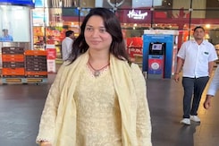 Tamannaah's Airport Look Was All <i>Desi</i> Tamannaah's Airport Look Was All <i>Desi</i>