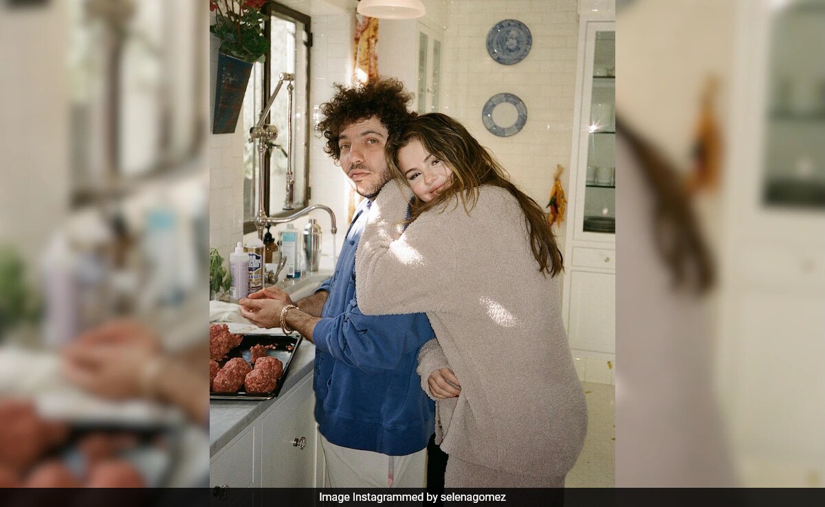 Is It Valentine's Day Already? See Selena Gomez's Post For Boyfriend Benny Blanco