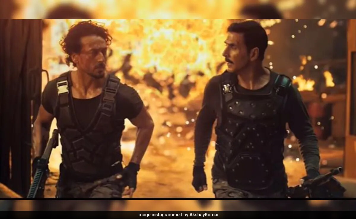 <i>Bade Miyan Chote Miyan</i> BTS: Akshay Kumar, Tiger Shroff And The "Real <i>Dhamaka</i>"