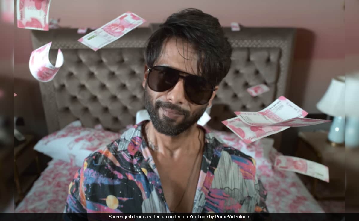 ICYMI: Shahid Kapoor's LOL Reply To Question About <i>Farzi</i> 2