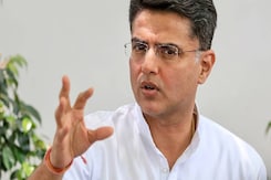 टोंक में एक साथ 17 सड़कों पर काम, सचिन पायवट की बैठक के बाद एक्शन में अधिकारी टोंक में एक साथ 17 सड़कों पर काम, सचिन पायवट की बैठक के बाद एक्शन में अधिकारी