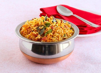 How To Make Udupi Masala Chitranna (Rice) For Lunch