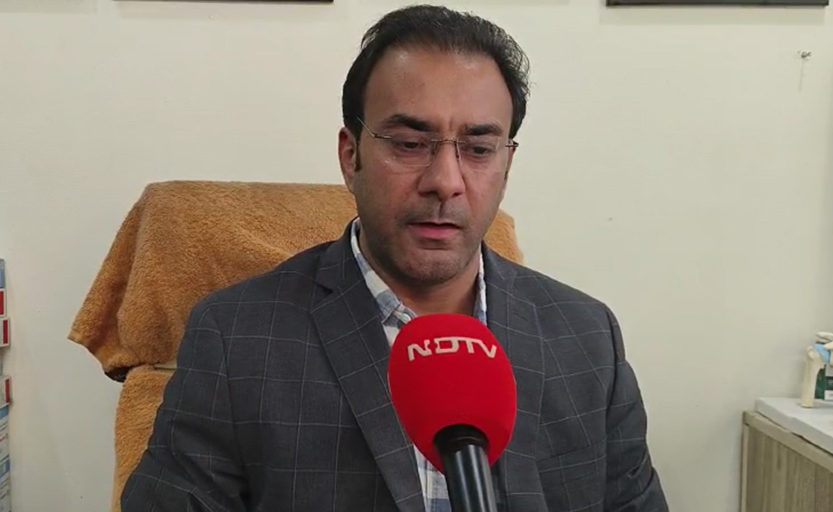 देखिए छतरपुर के डॉक्टर का जज्बा! 100 साल की महिला का किया सफल ऑपरेशन...