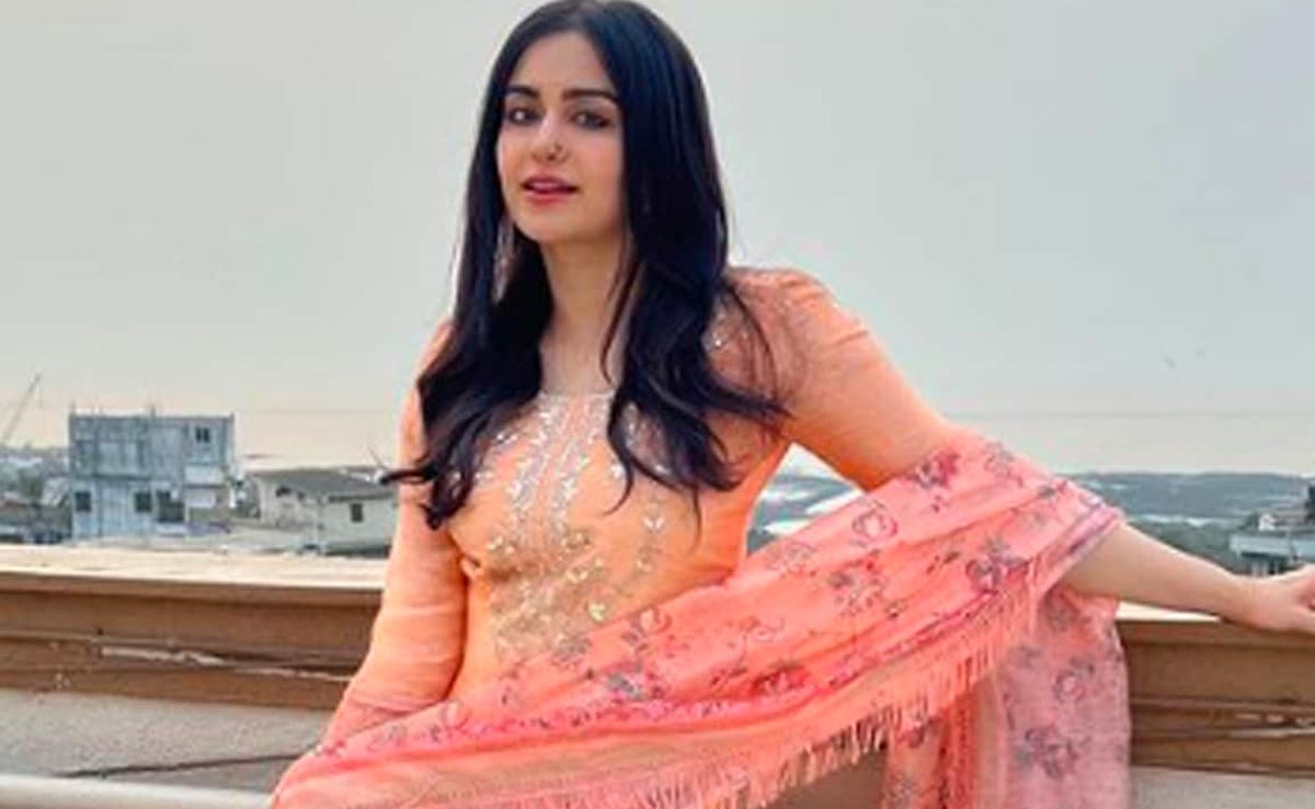 Bollywood News : 'सनफ्लॉवर 2' का ट्रेलर हुआ रिलीज, सीरीज में दिखेगी सुनील ग्रोवर-अदा शर्मा की लव केमिस्ट्री