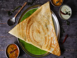 डोसे को मिली दुनिया के बेस्ट पैनकेक में जगह, बनाएं इसे घर पर, और इंग्रेडिएंट पर करें बड़ी बचत डोसे को मिली दुनिया के बेस्ट पैनकेक में जगह, बनाएं इसे घर पर, और इंग्रेडिएंट पर करें बड़ी बचत
