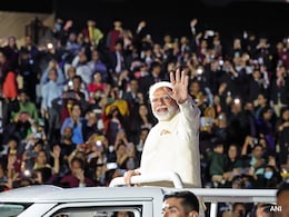 PM मोदी आज अबू धाबी में करेंगे पहले हिंदू मंदिर का उद्घाटन, वैश्विक नेताओं को भी करेंगे संबोधित PM मोदी आज अबू धाबी में करेंगे पहले हिंदू मंदिर का उद्घाटन, वैश्विक नेताओं को भी करेंगे संबोधित