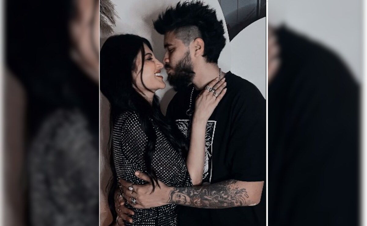 Inside Shruti Haasan's 38th Birthday Bash With Her Boyfriend Santanu Hazarika