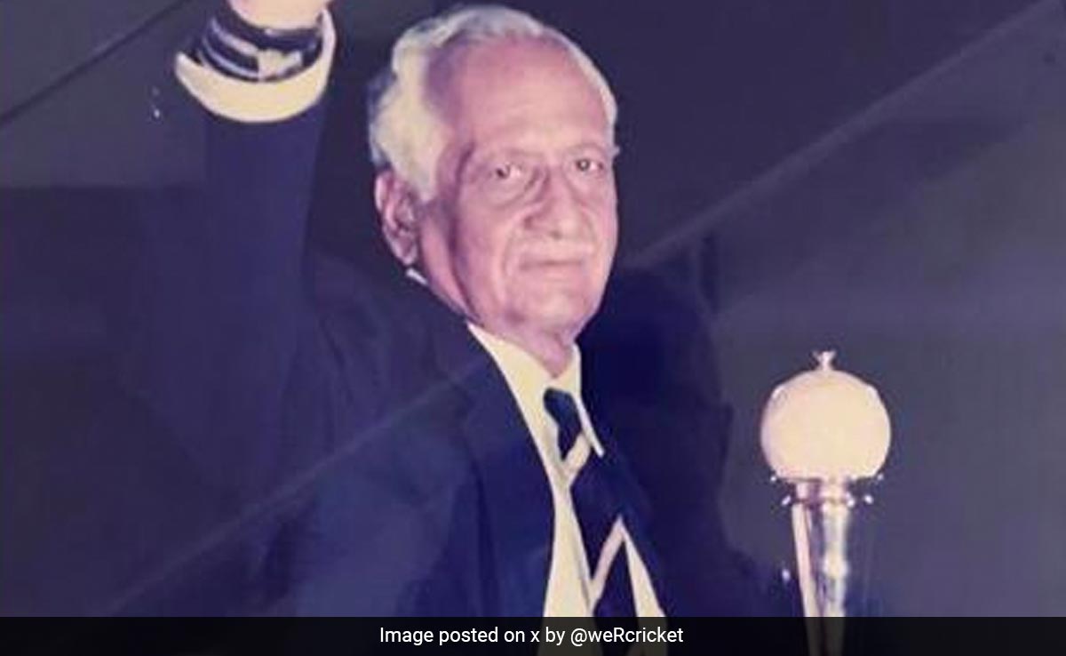 भारत के सबसे उम्रदराज टेस्ट क्रिकेटर दत्ता गायकवाड़ का 95 साल की उम्र में निधन