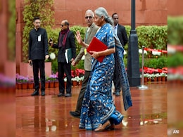 टैक्स में छूट, हैंडक्राफ्ट को बढ़ावा और सभी नौकरियों में मैटरनिटी लीव...  Budget से महिलाओं की क्या हैं उम्मीदें? टैक्स में छूट, हैंडक्राफ्ट को बढ़ावा और सभी नौकरियों में मैटरनिटी लीव...  Budget से महिलाओं की क्या हैं उम्मीदें?