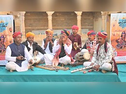 Desert Festival 2025: इस बार फिर फीका रहेगा मरू महोत्सव का रंग, रेवेन्यू और वन विभाग के बीच विवाद से अटका मामला Desert Festival 2025: इस बार फिर फीका रहेगा मरू महोत्सव का रंग, रेवेन्यू और वन विभाग के बीच विवाद से अटका मामला
