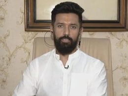 LJP के दोनों गुटों को NDA में 4 लोकसभा सीट का ऑफर : सूत्र LJP के दोनों गुटों को NDA में 4 लोकसभा सीट का ऑफर : सूत्र