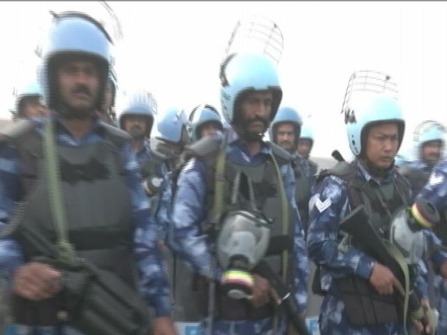 दिल्ली-हरियाणा बॉर्डर पर किसानों को रोकने के कड़े बंदोबस्त