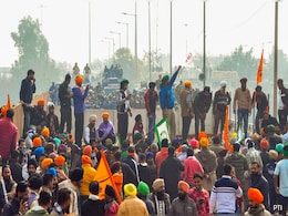 Farmers Protest: Top Cop Directs Police To "Show More Aggression" At Singhu Border Farmers Protest: Top Cop Directs Police To "Show More Aggression" At Singhu Border