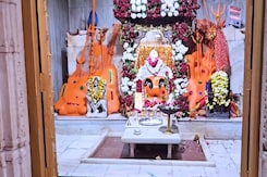 अजमेर का चामुंडा माता मंदिर, जहां मां ने पृथ्वीराज चौहान को दिए थे दर्शन अजमेर का चामुंडा माता मंदिर, जहां मां ने पृथ्वीराज चौहान को दिए थे दर्शन