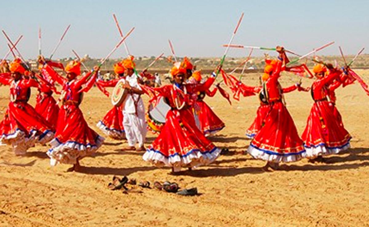 Jaisalmer Desert Festival 2024: 'बैक टू द डेजर्ट' थीम पर आयोजित होगा डेजर्ट फेस्टिवल 2024, जानिए क्या कुछ होगा खास?
