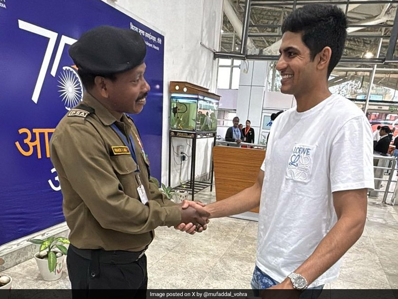 Watch: Shubman Gill Surprises Gujarat Titans Teammate's Father, Who Works As Airport Guard In Ranchi