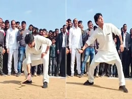 गिल्ली-डंडा खेलते नजर आए ज्योतिरादित्य सिंधिया, वीडियो शेयर कर पूछा- आप सब से उड़ी या नहीं गिल्ली-डंडा खेलते नजर आए ज्योतिरादित्य सिंधिया, वीडियो शेयर कर पूछा- आप सब से उड़ी या नहीं