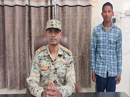 Sukma: तीन जिलों में मचाकर रखा था आतंक, 5 लाख के खूंखार नक्सली को पुलिस ने ऐसे दबोचा  Sukma: तीन जिलों में मचाकर रखा था आतंक, 5 लाख के खूंखार नक्सली को पुलिस ने ऐसे दबोचा
