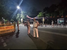 Delhi Man, Teen Stopped By Minors Over Rash Riding, Stabbed To Death Delhi Man, Teen Stopped By Minors Over Rash Riding, Stabbed To Death