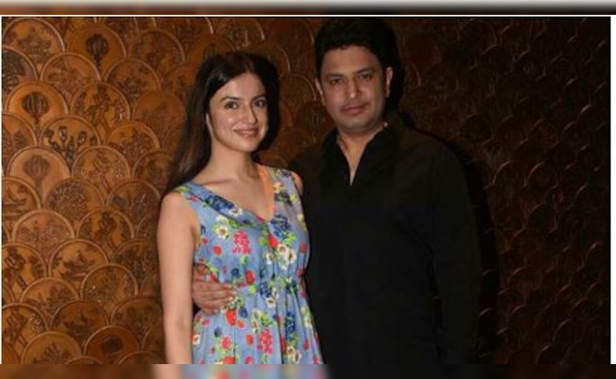 The Truth Behind Divya Khossla Dropping "Kumar" Surname From Instagram Bio