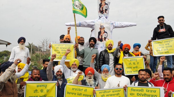 Farmers Take Out Tractor Rallies, Burn Effigies Representing Global Trade Body