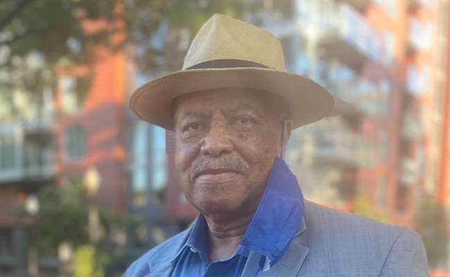 লোকটি লটারিতে 2,800 কোটি টাকা জিতেছে, কোম্পানি বলছে 'ভুল'