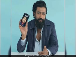 Viral: Vicky Kaushal's Phone Wallpaper Features A Childhood Pic Of Katrina Kaif. Aww Viral: Vicky Kaushal's Phone Wallpaper Features A Childhood Pic Of Katrina Kaif. Aww