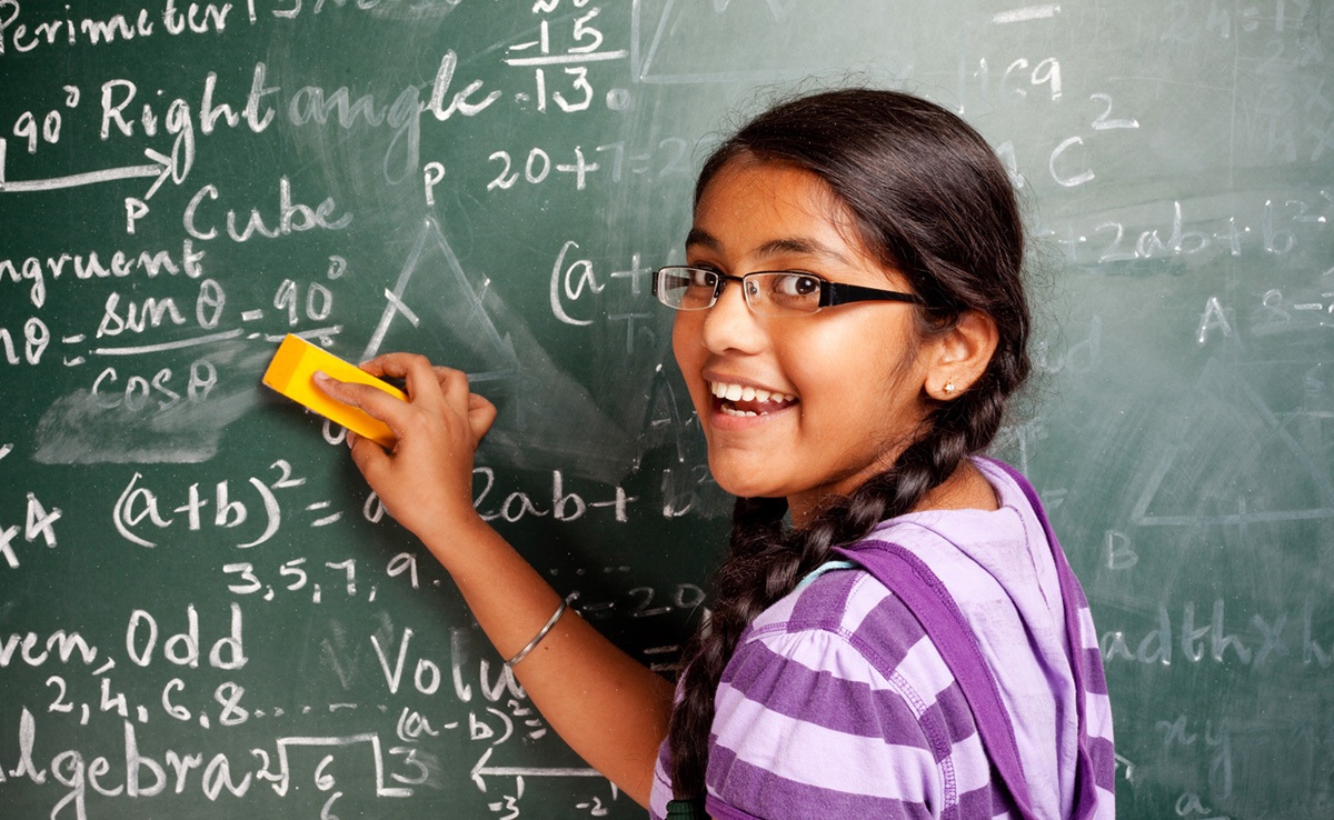 बच्चे को गणित कैसे सिखाएं? बच्चे को पसंद नहीं है मैथ्स, टिप्स जिनसे गणित में दौड़ेगा बच्चे का दिमाग, होगा इतना इंटेलीजेंट की सॉल्व कर देगा हर प्रॉब्लम