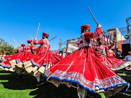 जालोर महोत्सव 2024 शुरू, पारंपरिक परिधान में पहुंची महिलाएं, 'रन फॉर जालोर' के लिए उमड़ी भीड़