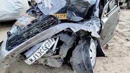 Anupgarh Road Accident: ट्रक चालक ने अचानक लगाए ब्रेक, पीछे से आ रही कार ट्रक में टकराई, तीन युवकों की मौत