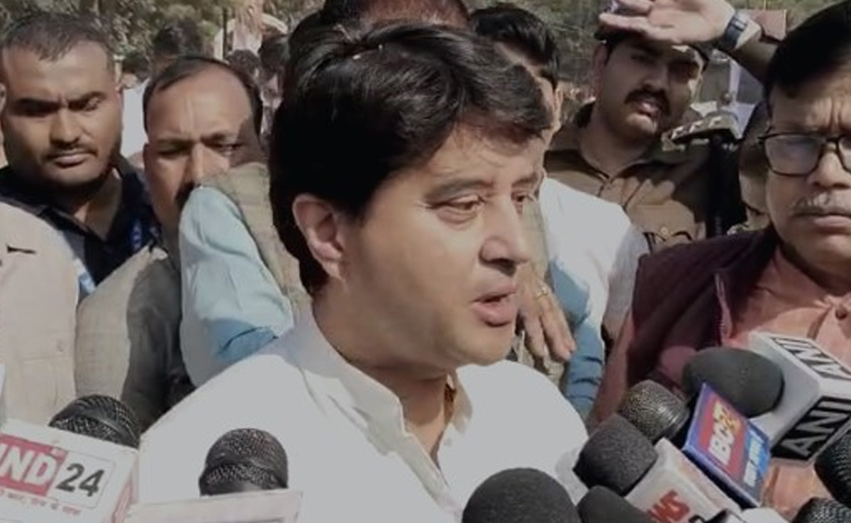 सिंधिया ने राहुल गांधी की न्याय यात्रा पर तंज कसते हुए कहा, 'जहां-जहां जा रही है, इंडिया गठबंधन ही नहीं बच पा रहा'