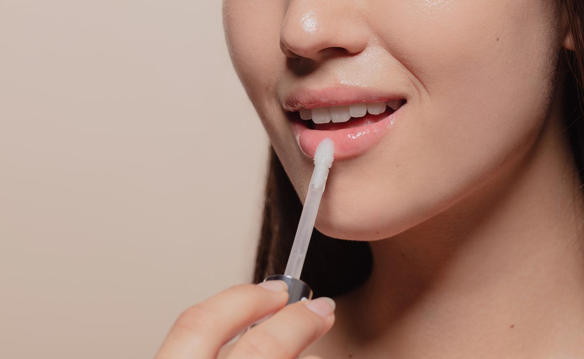 Add Subtle Shine To Your Minimal Look With These Lip Glosses And Get Up To 10% In Rewards