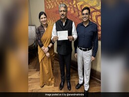 ये हैं रियल हीरो... 12वीं फेल IPS मनोज शर्मा से मिले आनंद महिंद्रा, बोले- आज मैं और धनी हो गया... पोस्ट वायरल ये हैं रियल हीरो... 12वीं फेल IPS मनोज शर्मा से मिले आनंद महिंद्रा, बोले- आज मैं और धनी हो गया... पोस्ट वायरल