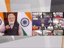 PM मोदी ने छत्तीसगढ़ के 21 और MP के 33 स्टेशन के रेनोवेशन का किया शिलान्यास PM मोदी ने छत्तीसगढ़ के 21 और MP के 33 स्टेशन के रेनोवेशन का किया शिलान्यास