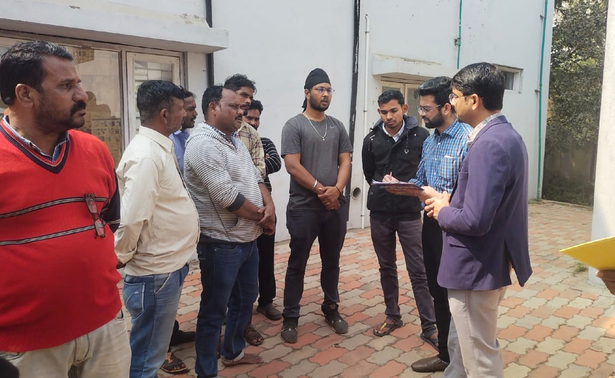 ऑनलाइन गेमिंग की लत के कारण गवां चुका था लाखों रुपए, फांसी लगाकर कर ली आत्महत्या