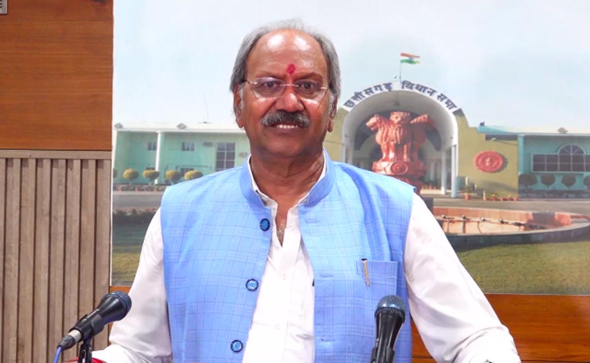 CG Teacher Vacancy: 33 हजार से ज्यादा शिक्षकों की होगी सीधी भर्ती, मंत्री ने की और भी कई घोषणाएं, यहां जानें पूरी डिटेल CG Teacher Vacancy: 33 हजार से ज्यादा शिक्षकों की होगी सीधी भर्ती, मंत्री ने की और भी कई घोषणाएं, यहां जानें पूरी डिटेल