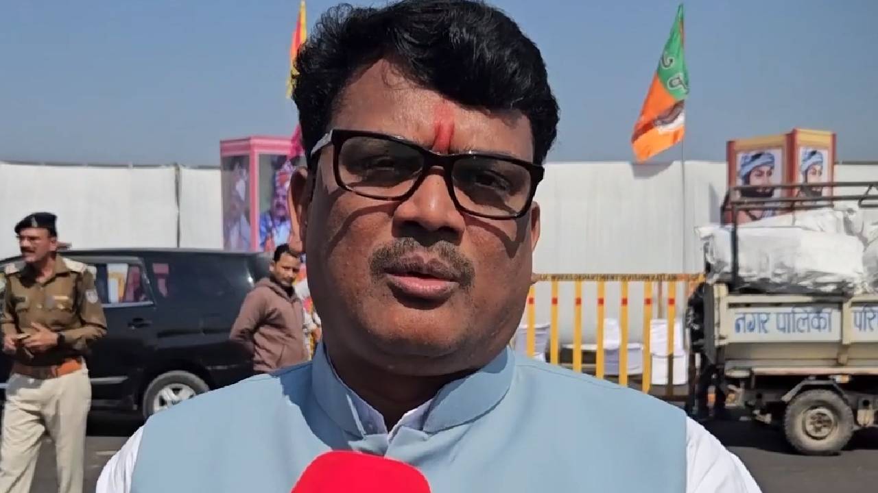 पीएम मोदी के आने की झाबुआ में कैसी चल रही है तैयारी?