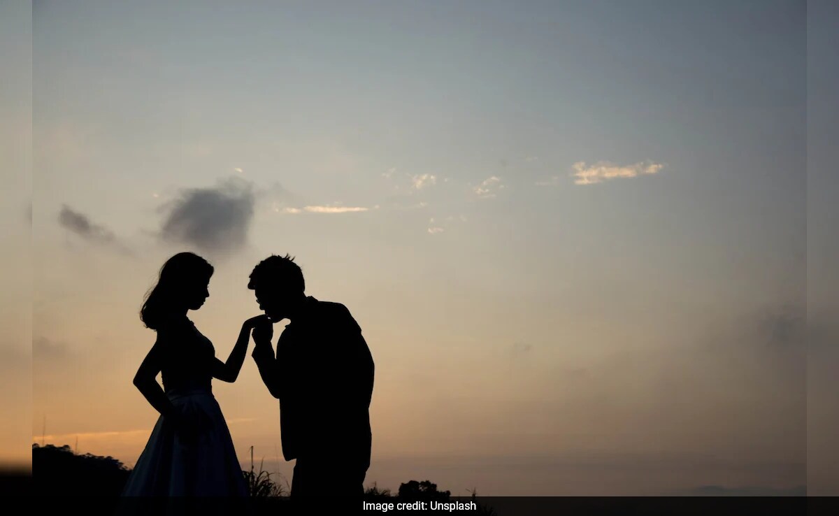 Happy Propose Day 2024: Top Wishes, Quotes, Messages For Your Special One