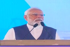 पीएम मोदी ने थूथुकुडी में 17, 000 करोड़ रुपये से अधिक की परियोजनाओं का उद्घाटन किया पीएम मोदी ने थूथुकुडी में 17, 000 करोड़ रुपये से अधिक की परियोजनाओं का उद्घाटन किया