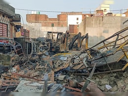 हल्द्वानी: अवैध अतिक्रमण वाली जगह पर बनेगा पुलिस थाना, हिंसा के मास्टरमाइंड को भरना होगा करोड़ों का हर्जाना हल्द्वानी: अवैध अतिक्रमण वाली जगह पर बनेगा पुलिस थाना, हिंसा के मास्टरमाइंड को भरना होगा करोड़ों का हर्जाना