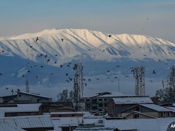 Study Reveals J&amp;K Mountains Are Warming Up Faster Than Plains. Here's Why