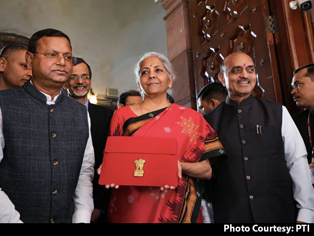 Finance Minister Nirmala Sitharaman's Big "Lakhpati Didi" Announcement In Interim Budget