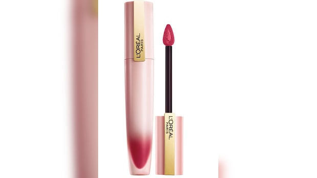 Best Deals On Lip Makeup From Myntra; Photo Credit: Myntra