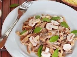 Can Eating 5 Mushrooms A Day Help Combat Heart Diseases And Cancer? Let's Find Out Can Eating 5 Mushrooms A Day Help Combat Heart Diseases And Cancer? Let's Find Out