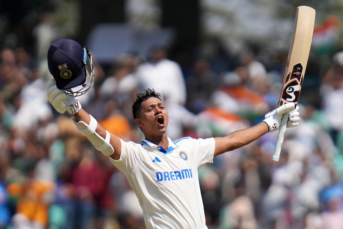 यशस्वी जायसवाल ने किया ऐतिहासिक कमाल, डॉन ब्रैडमैन के रिकॉर्ड की बराबरी कर मचाया तहलका, विश्व क्रिकेट भी चौंका