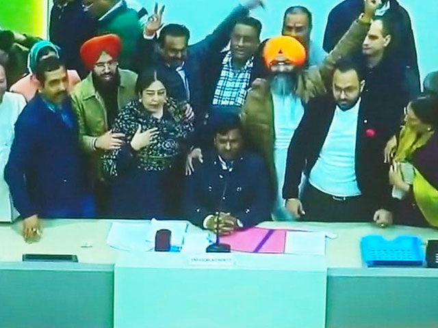 Chandigarh Mayor Resigns Ahead Of Supreme Court Hearing In Vote-Count Row