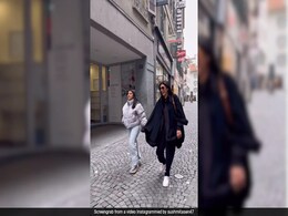 Sushmita Sen Took Daughter Alisah On A "Surprise Weekend" From Her Swiss Boarding School Sushmita Sen Took Daughter Alisah On A "Surprise Weekend" From Her Swiss Boarding School