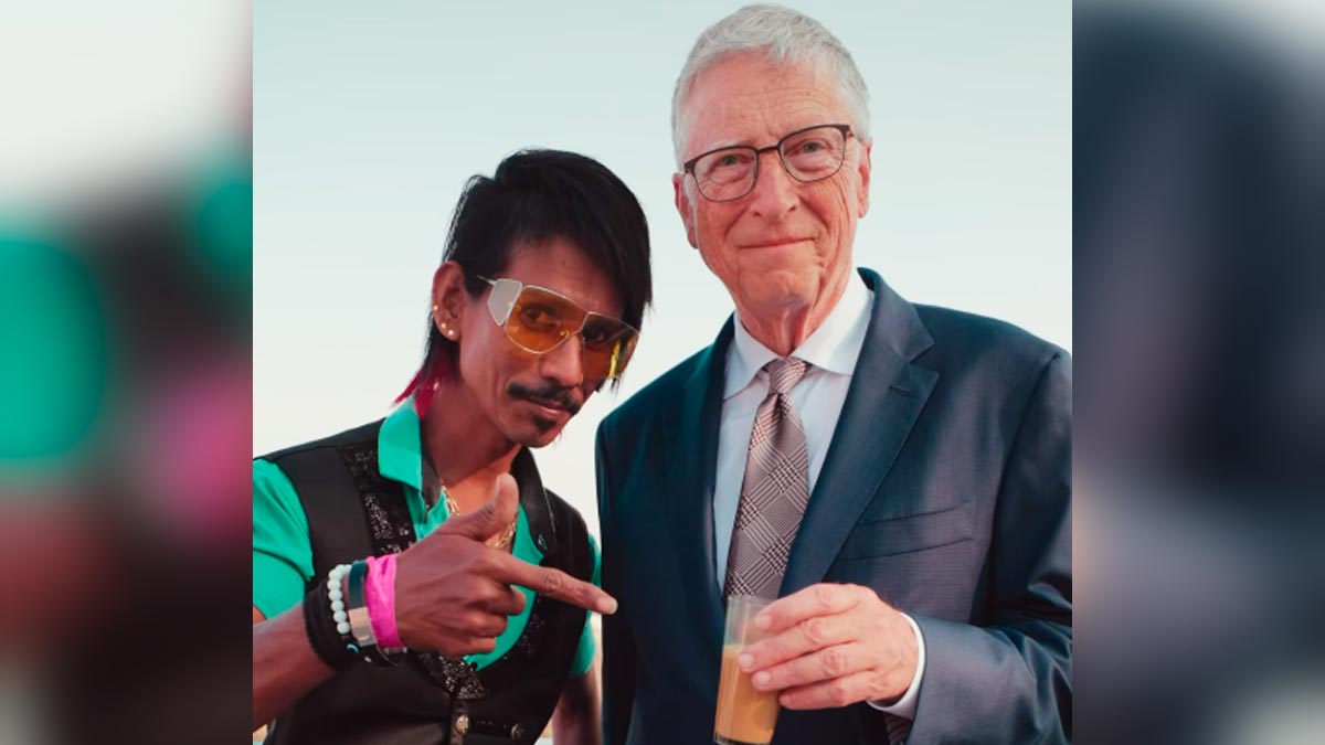 Bill Gates Enjoys Chai From Nagpur Vendor Dolly Chaiwala, Praises "Indian Innovation"