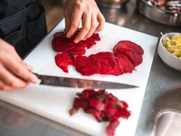 Can't Get Beetroot Stains Off Your Hands? Try These 5 Effective Tips