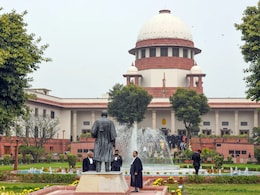 SC का बड़ा फैसला, जम्मू-कश्मीर में अनुच्छेद 370 को लेकर दायर पुनर्विचार याचिकाएं की खारिज SC का बड़ा फैसला, जम्मू-कश्मीर में अनुच्छेद 370 को लेकर दायर पुनर्विचार याचिकाएं की खारिज